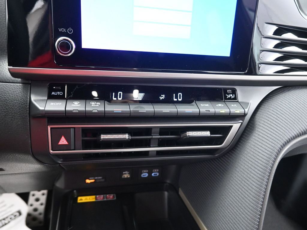 New 2026 Toyota Camry SE image 25