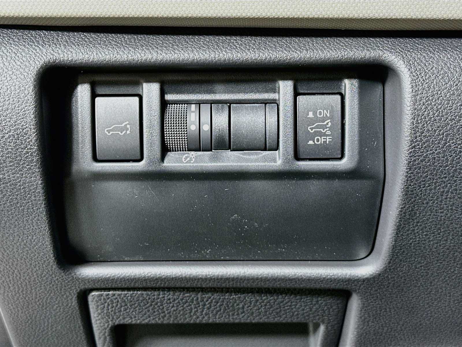 Certified 2026 Subaru Forester Premium AWD/4WD image 10