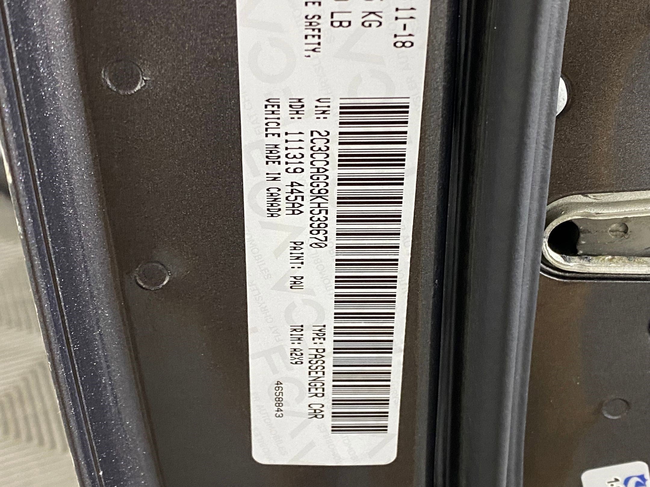 Used 2019 Chrysler 300 S image 22