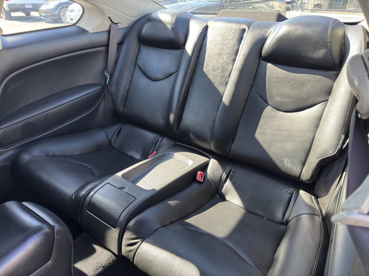 Used 2012 INFINITI G37 Journey w/ Premium Pkg image 11