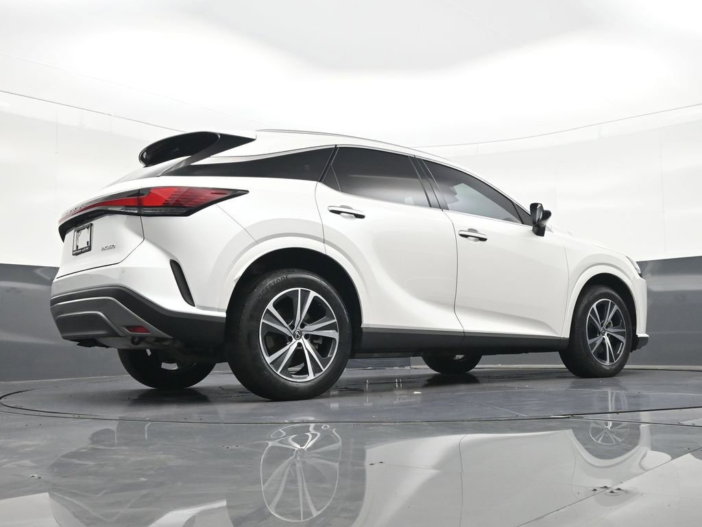 Used 2024 Lexus RX 350 Premium w/ Accessory Package (Z1) FWD image 30