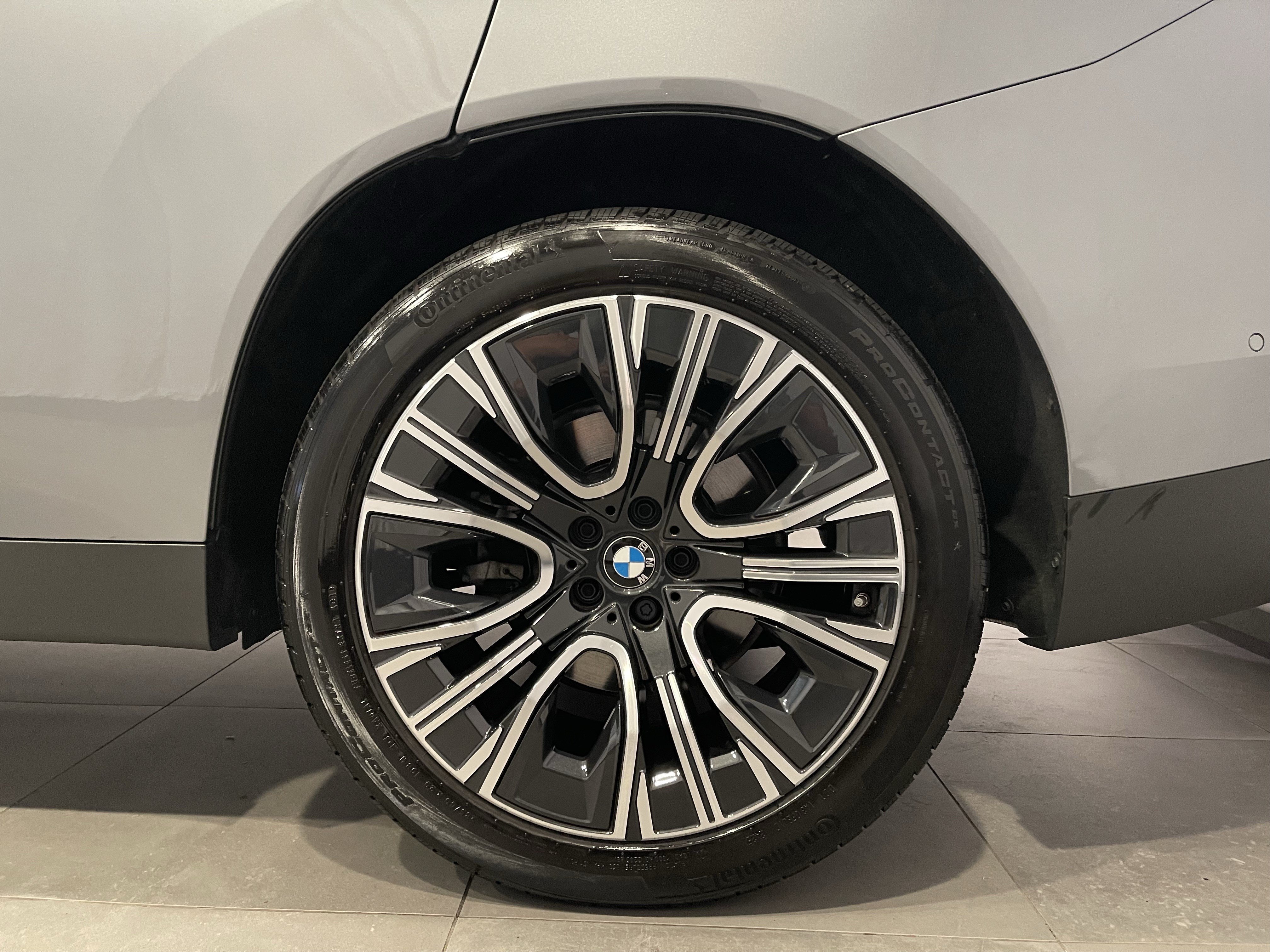 Used 2026 BMW X3 xDrive30i AWD/4WD image 8
