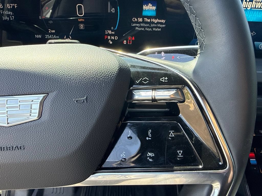 Used 2026 Cadillac Vistiq Luxury AWD/4WD image 7