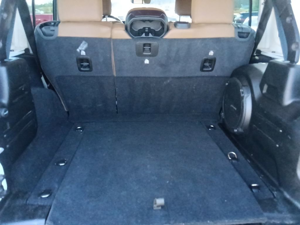 Used 2021 Jeep Wrangler Unlimited Rubicon image 28