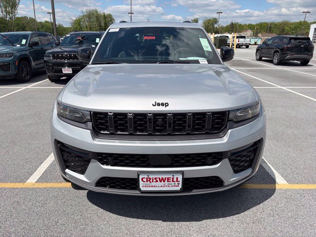 New 2026 Jeep Grand Cherokee Limited AWD/4WD image 10