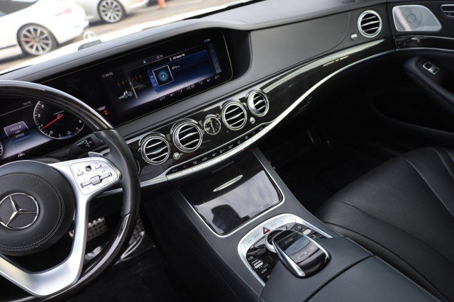 Used 2020 Mercedes-Benz S 450 Sedan image 31