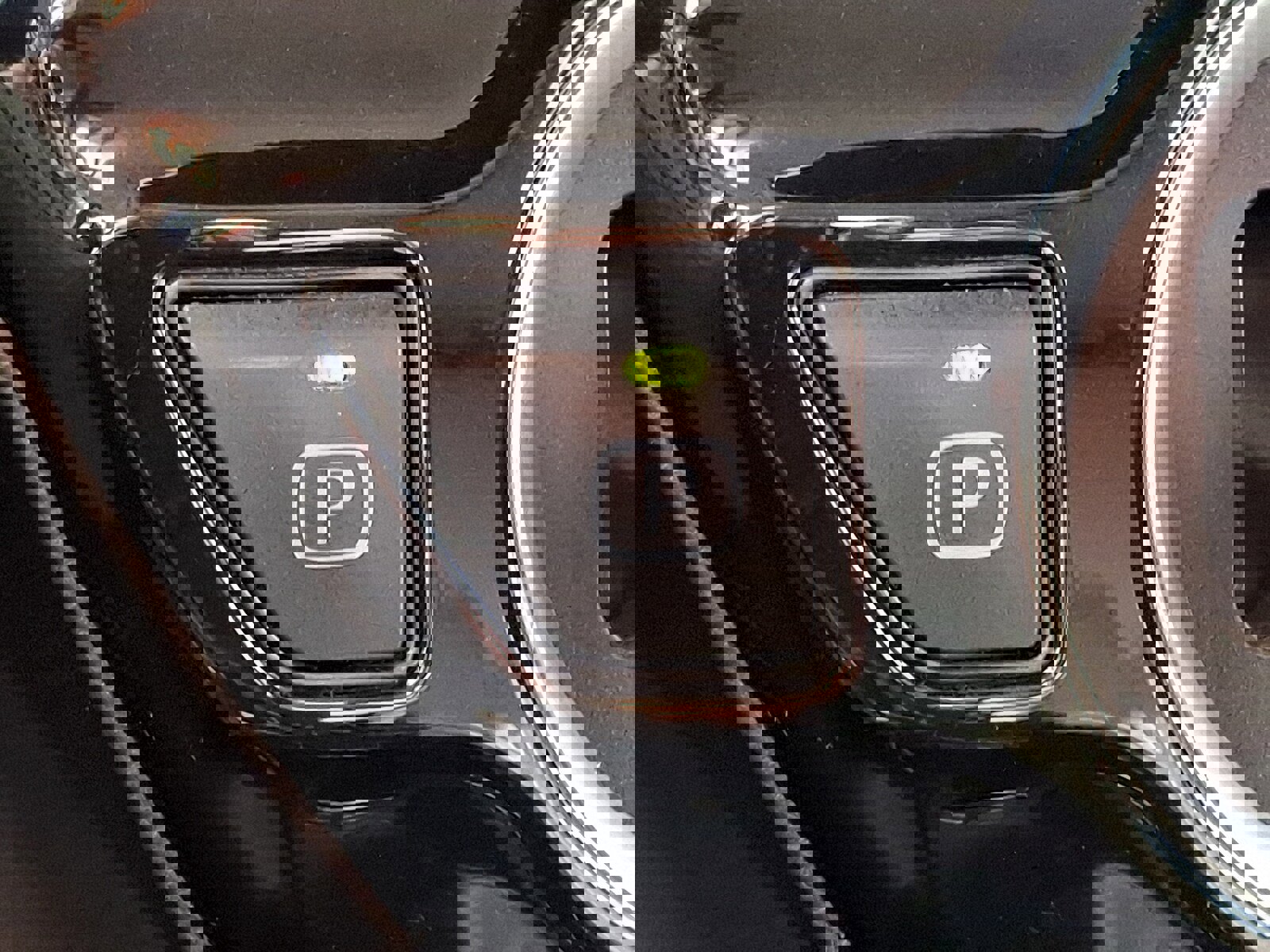 Used 2021 Toyota Prius Prime XLE image 25