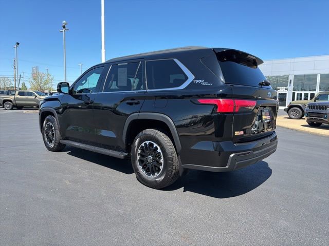 Used 2024 Toyota Sequoia SR5 w/ SR5 Premium Package image 5
