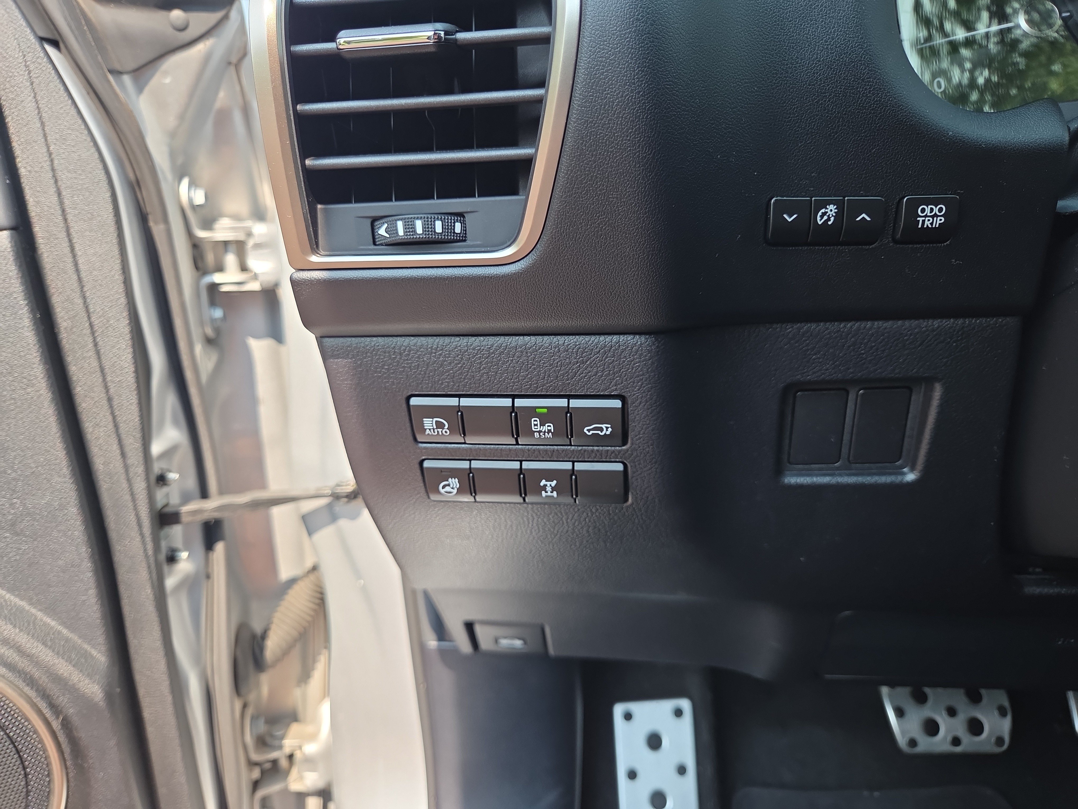 Used 2019 Lexus NX 300 F Sport w/ F Sport Comfort Package AWD/4WD image 33