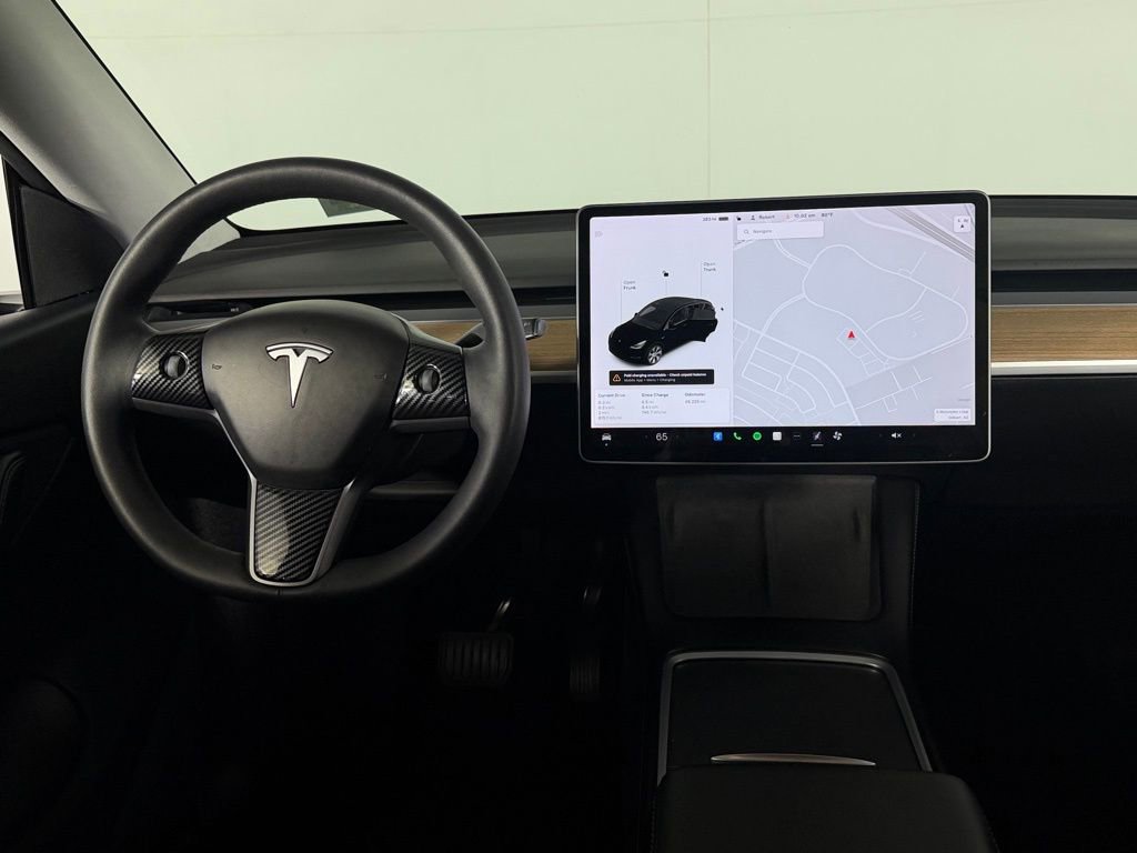 Used 2021 Tesla Model Y Long Range image 11