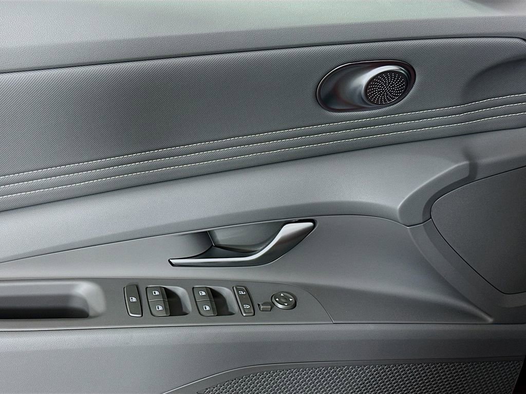 New 2026 Hyundai Elantra Sport w/ Cargo Package image 18