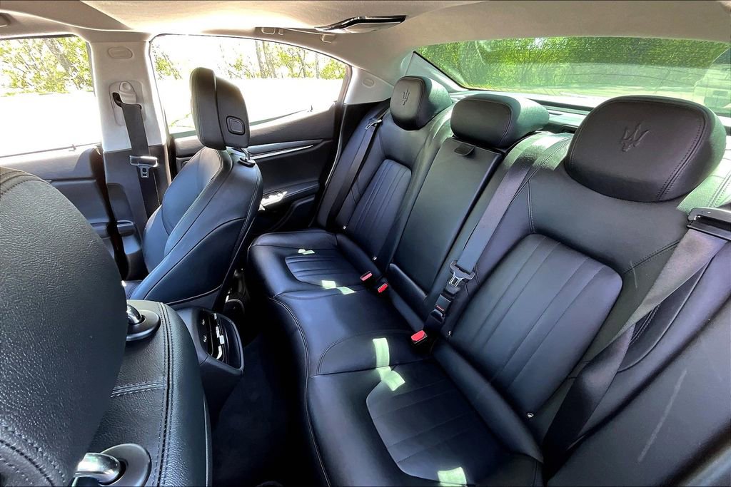 Used 2022 Maserati Ghibli GT image 38
