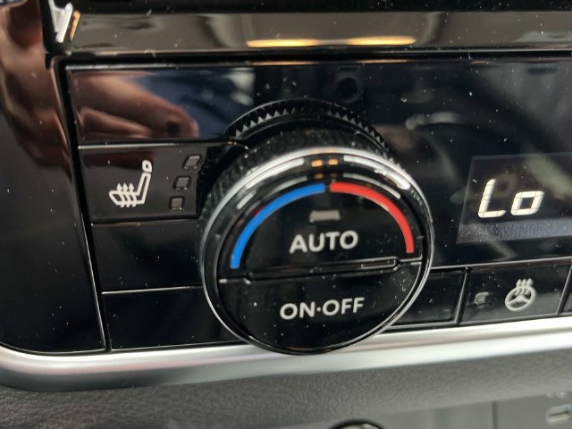 New 2026 Nissan Rogue Platinum AWD/4WD image 35