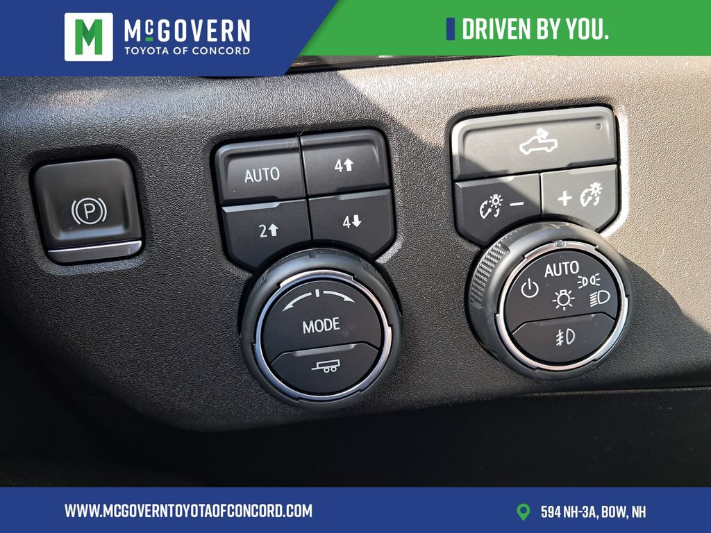 Used 2023 Chevrolet Silverado 1500 RST AWD/4WD image 27