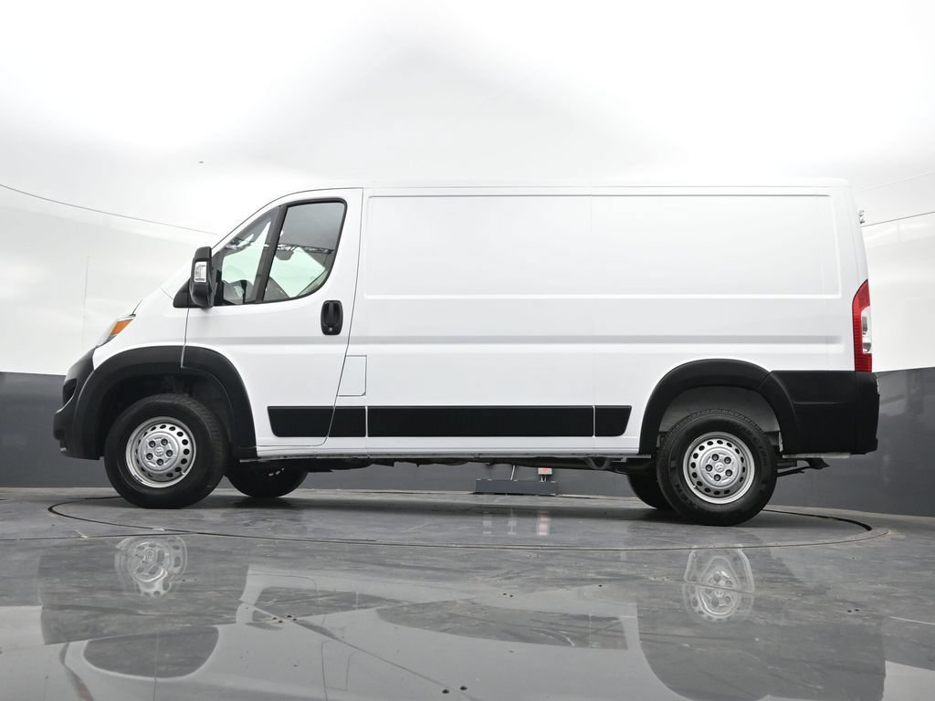 Used 2025 RAM ProMaster 2500 w/ Convenience Group FWD image 35