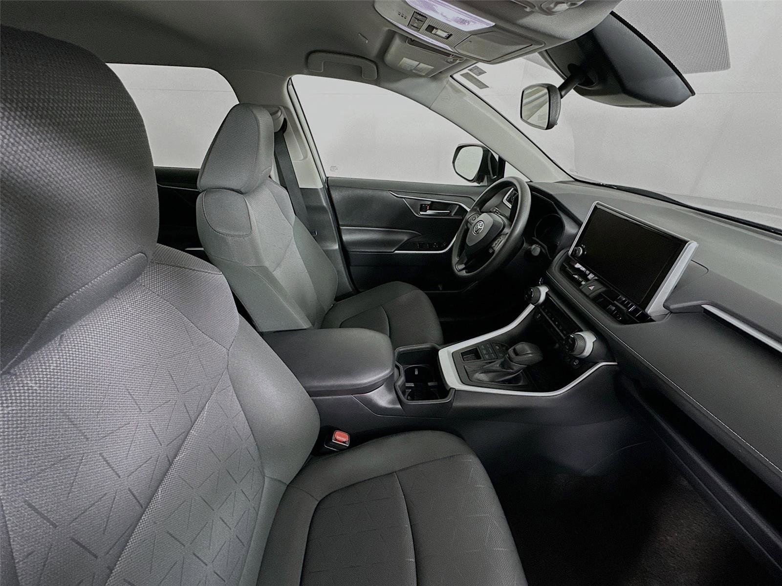 Certified 2025 Toyota RAV4 XLE image 26