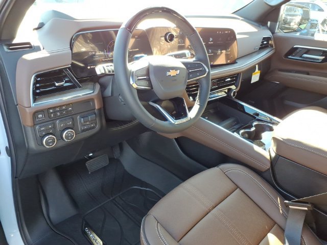 New 2027 Chevrolet Suburban High Country AWD/4WD image 5