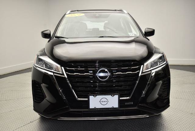 Certified 2024 Nissan Kicks SV FWD image 2