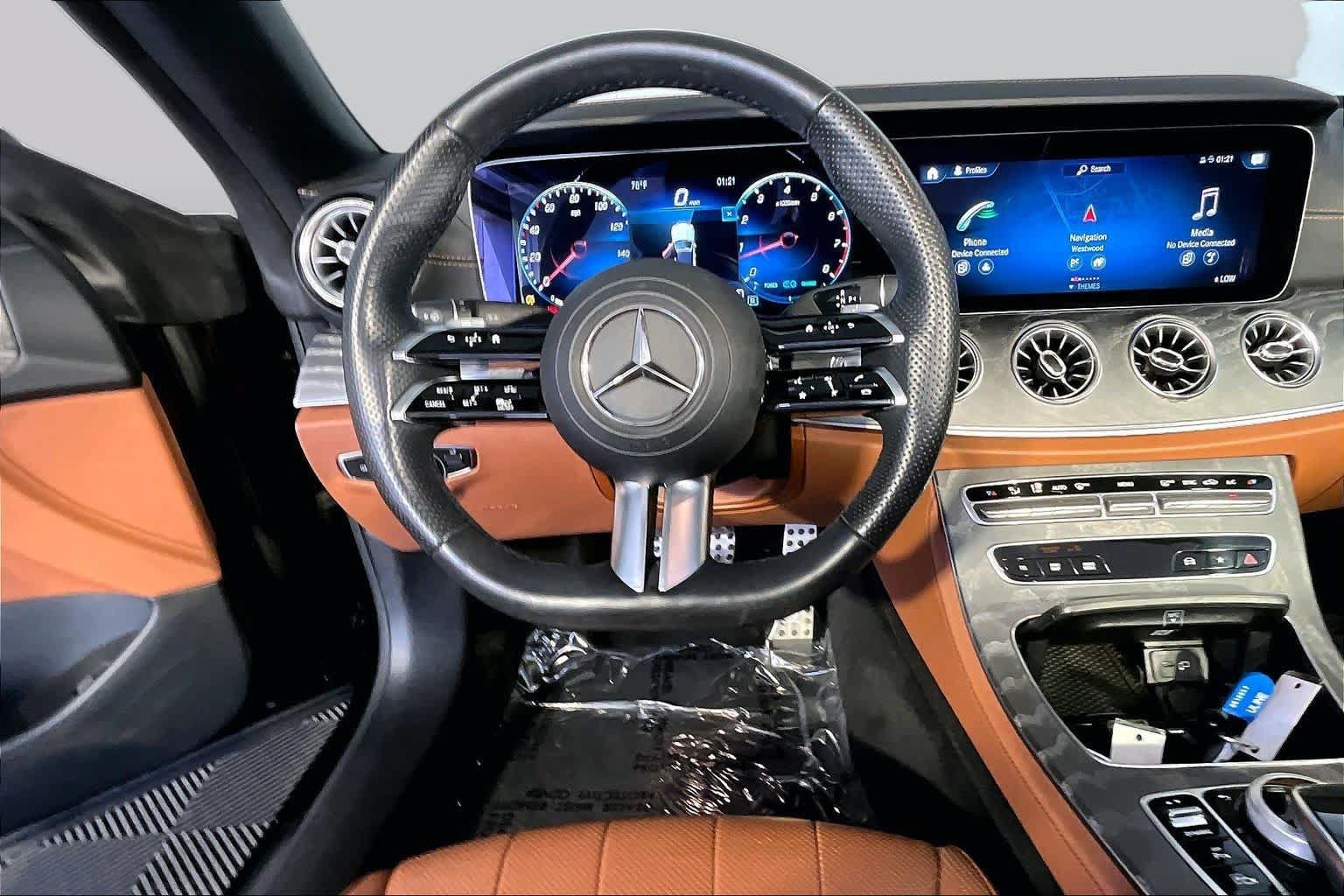 Used 2023 Mercedes-Benz E 450 4MATIC Cabriolet image 6