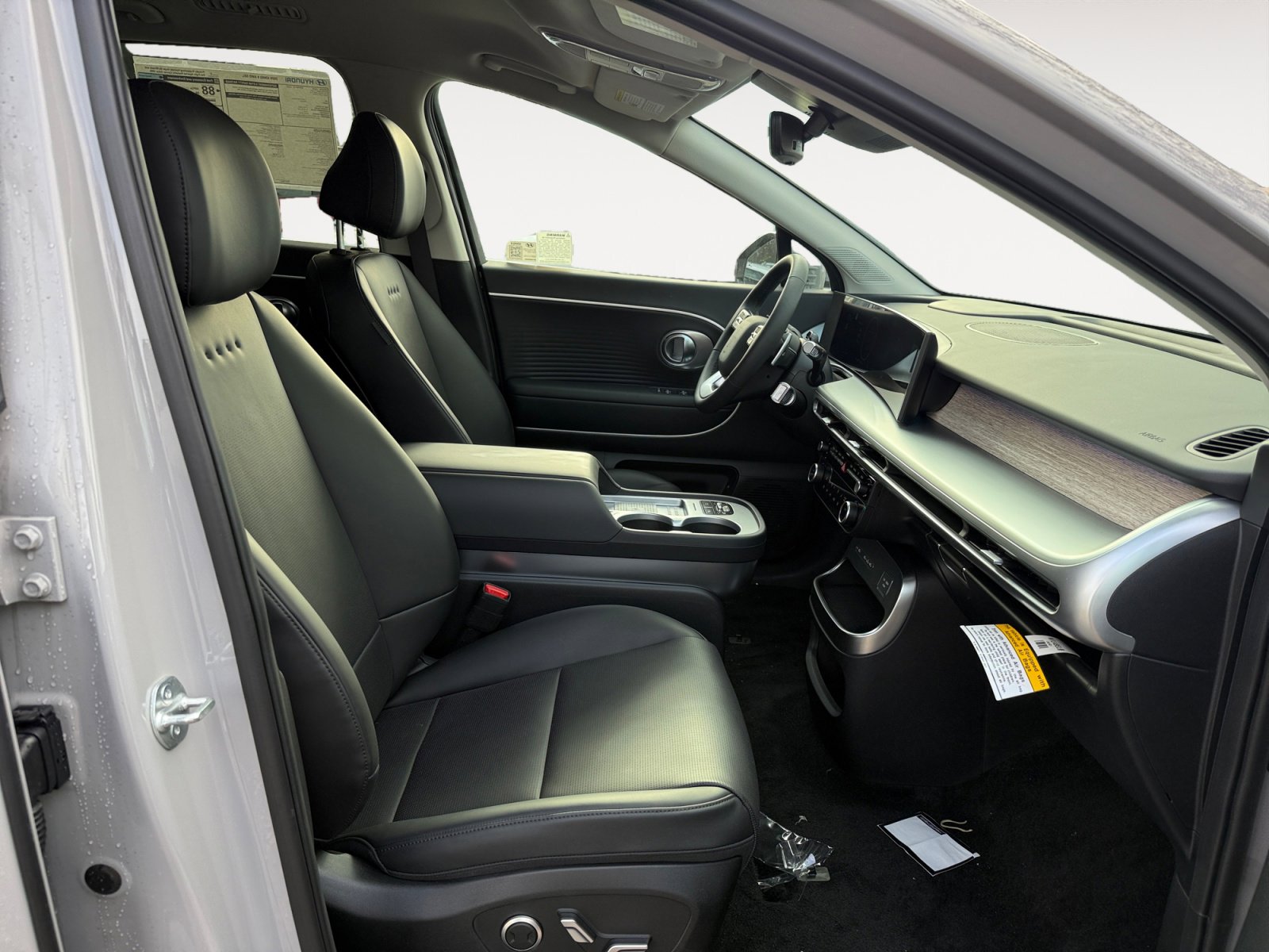 New 2026 Hyundai Ioniq 9 SEL w/ Tow & Go Package image 19