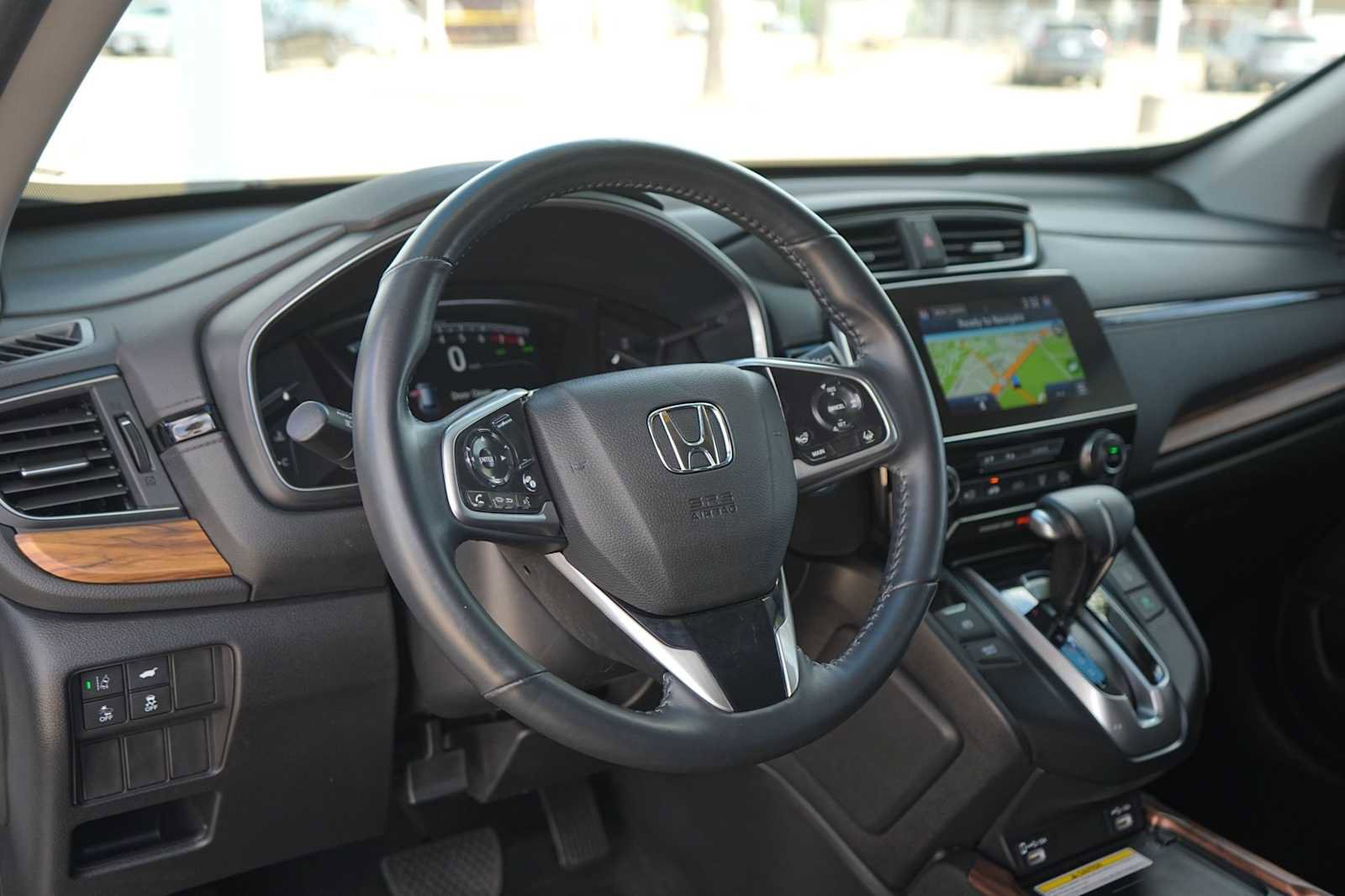 Used 2021 Honda CR-V Touring image 2