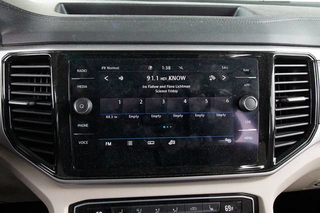 Used 2021 Volkswagen Atlas SEL w/ MDO Package (Bench Seat) AWD/4WD image 12