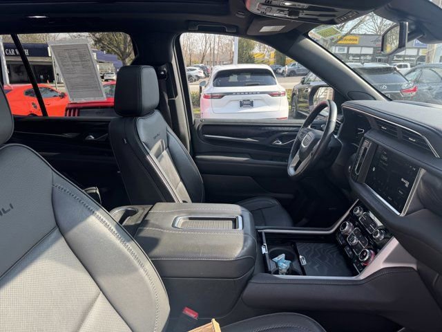 Used 2022 GMC Yukon Denali image 29