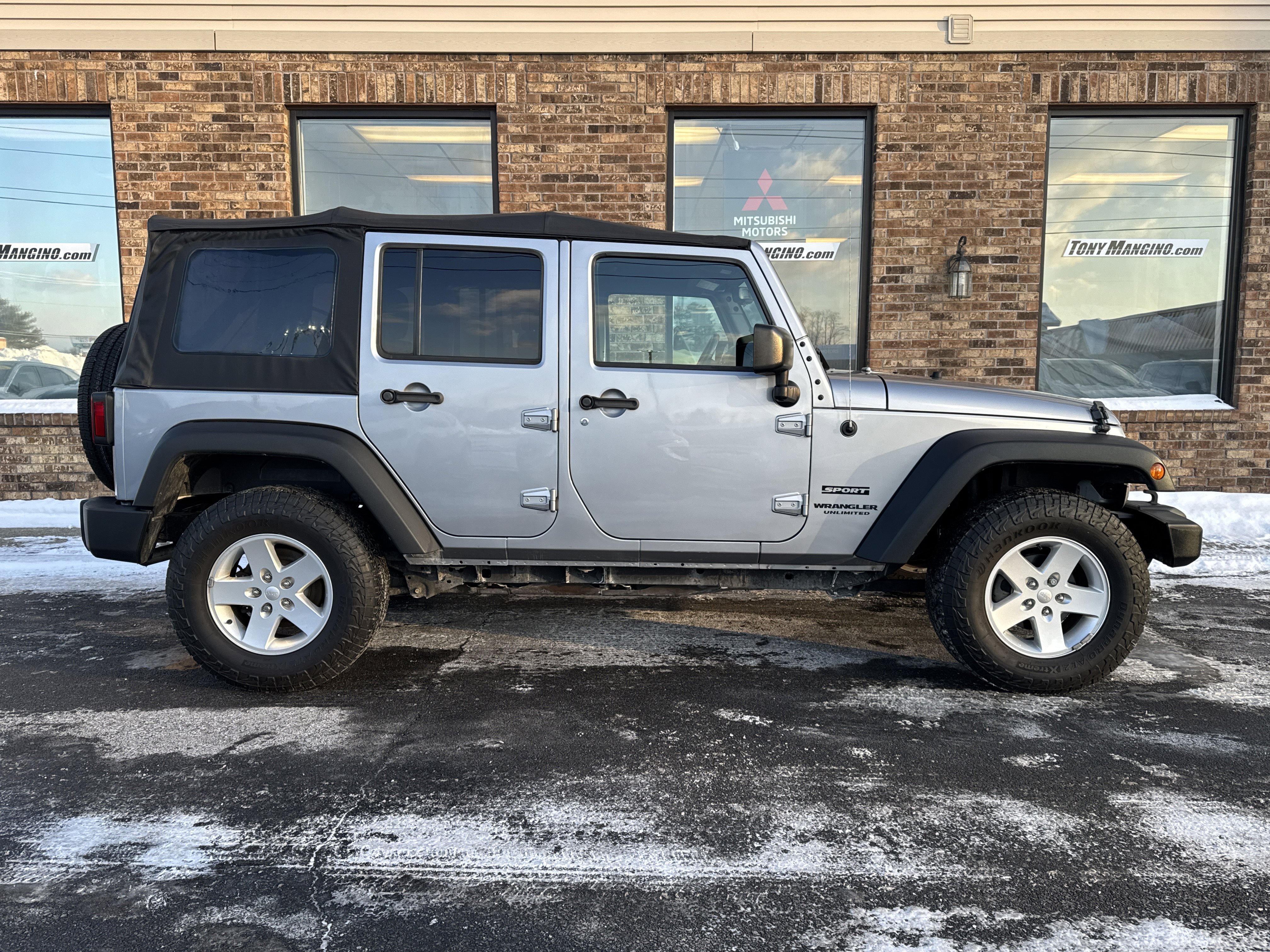 Used 2017 Jeep Wrangler Unlimited Sport w/ Quick Order Package 23S image 6