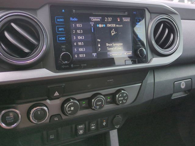 Certified 2019 Toyota Tacoma TRD Off-Road AWD/4WD image 12