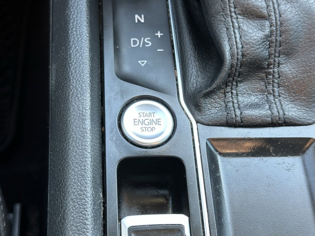 Used 2019 Volkswagen Atlas SE image 30