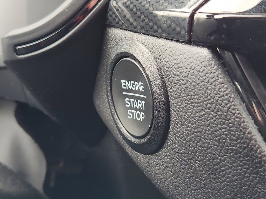 Used 2025 Ford Escape ST-Line image 28
