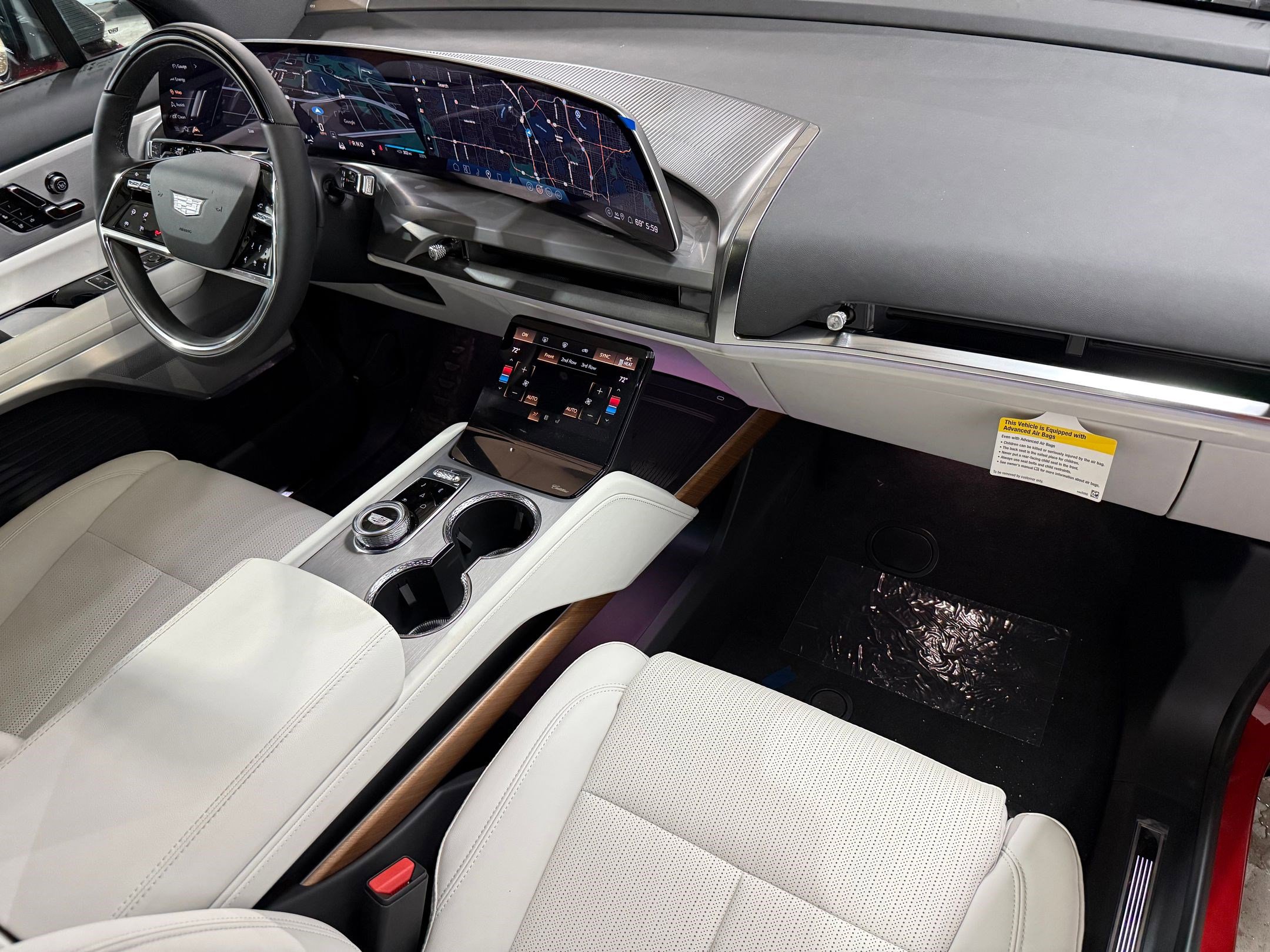 New 2026 Cadillac Vistiq Sport image 52