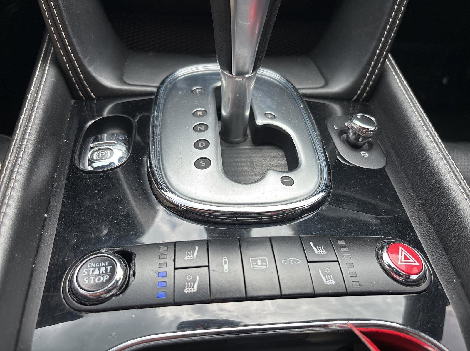 Used 2014 Bentley Flying Spur W12 image 17