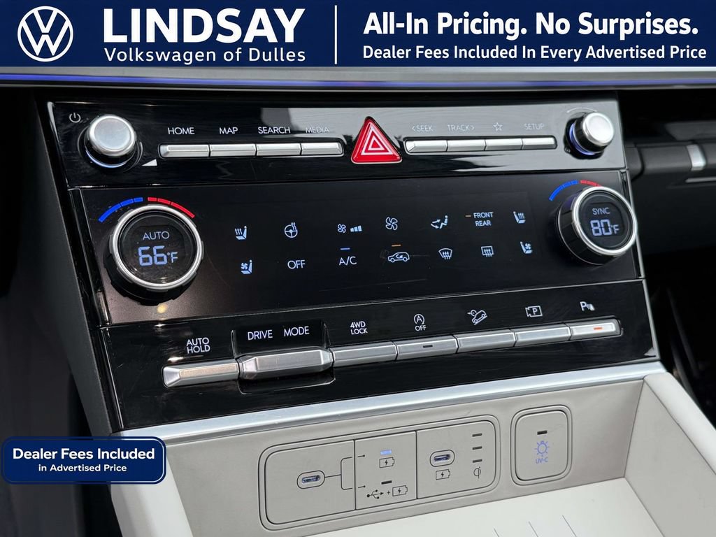 Used 2024 Hyundai Santa Fe Limited AWD/4WD image 19