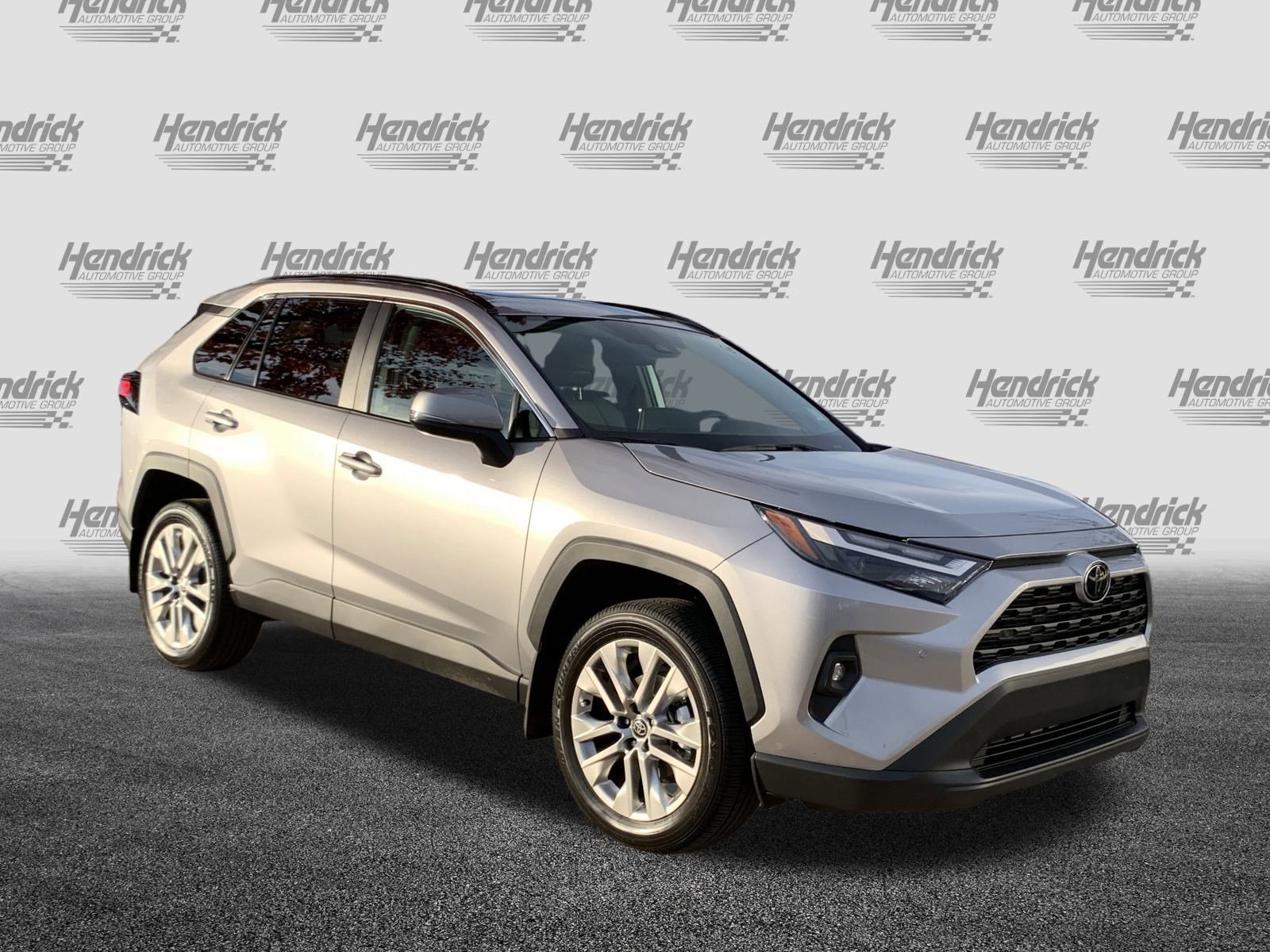 Used 2025 Toyota RAV4 XLE Premium image 2
