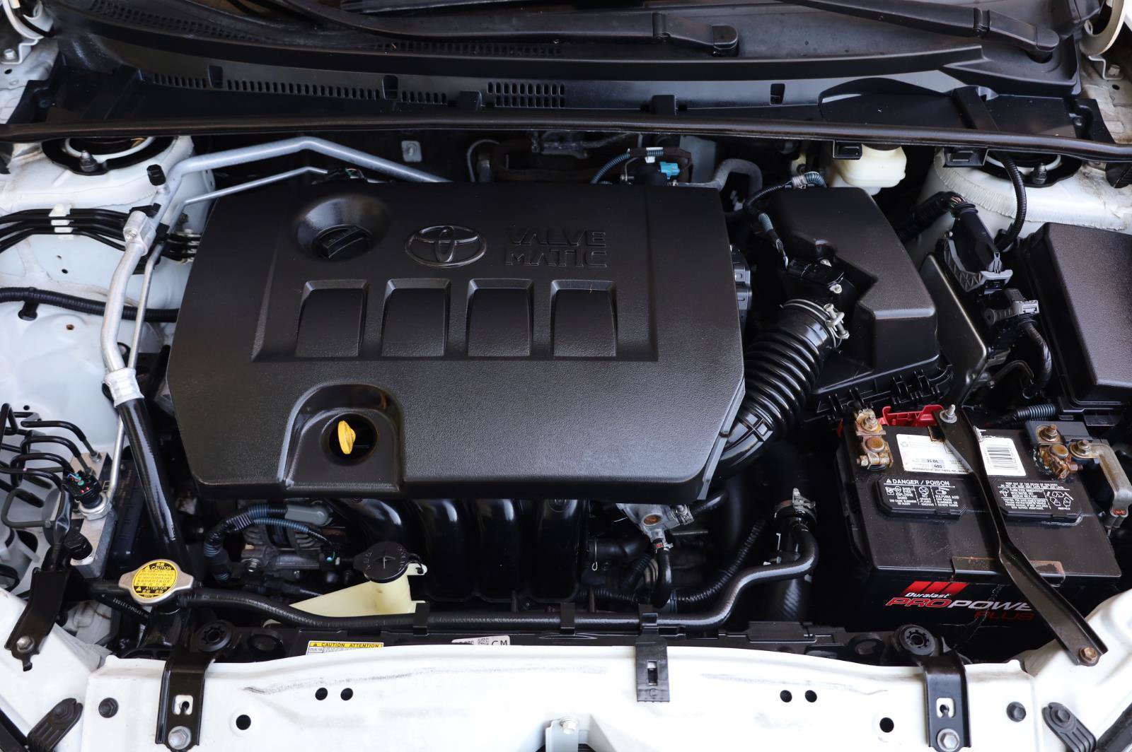 Used 2014 Toyota Corolla LE FWD image 11