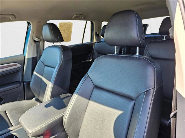Used 2021 Volkswagen Atlas SE image 19