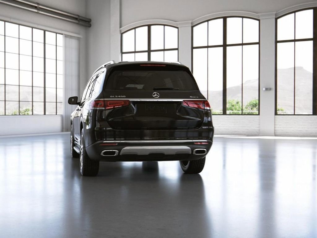 Certified 2023 Mercedes-Benz GLS 450 4MATIC image 27