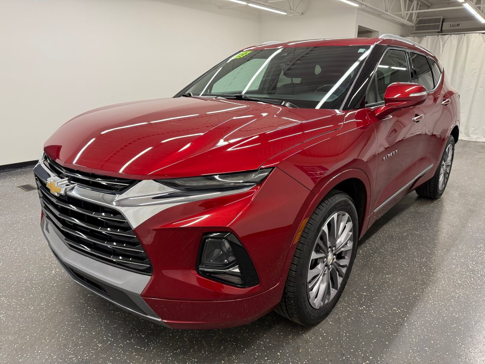 Used 2019 Chevrolet Blazer Premier w/ Driver Confidence II Package image 4