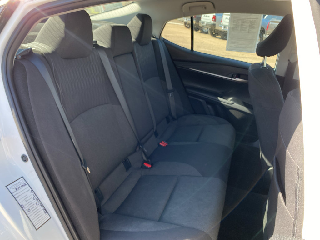 Used 2025 Toyota Camry LE FWD image 12