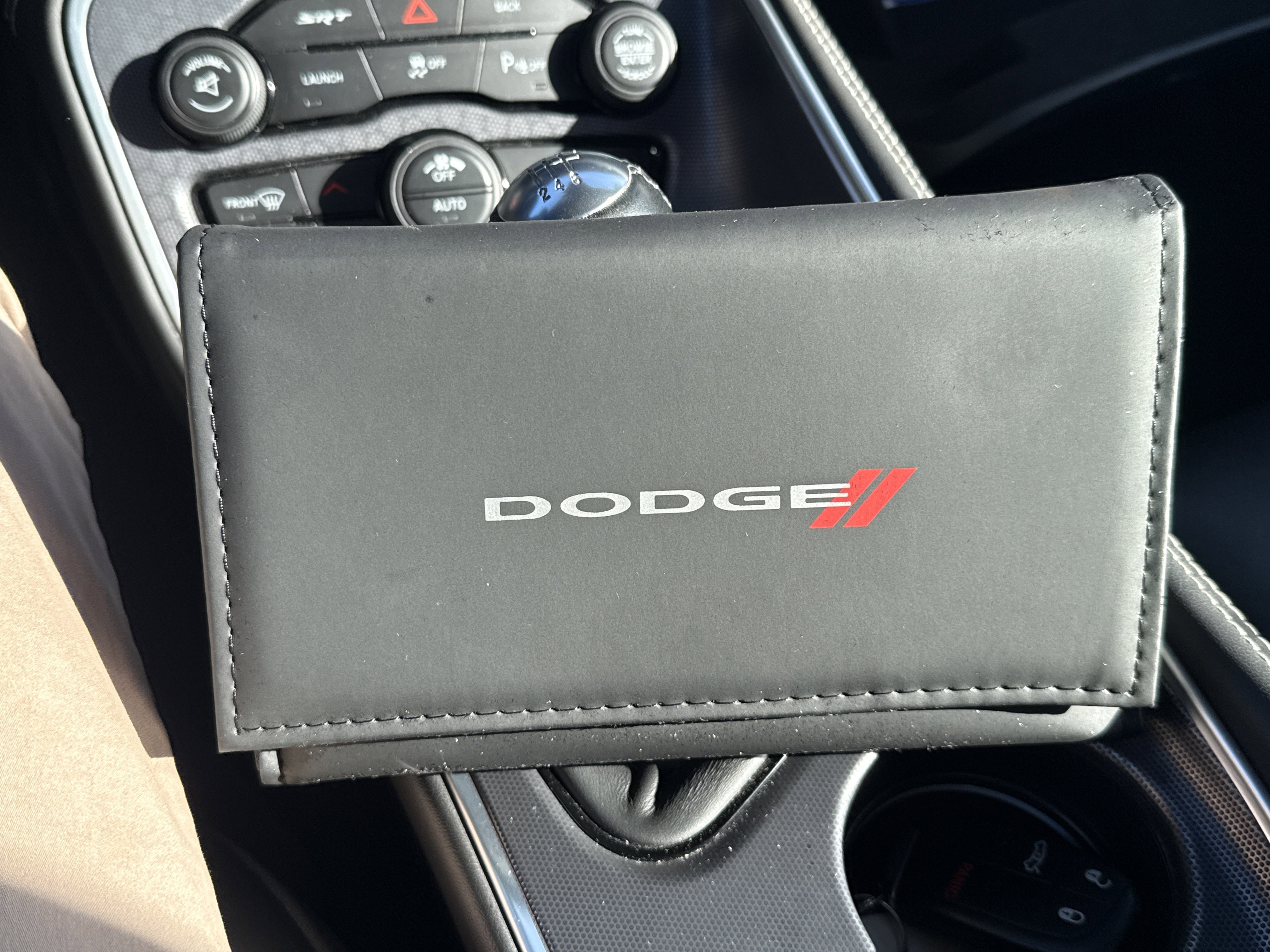 Used 2016 Dodge Challenger SRT w/ Technology Group image 32