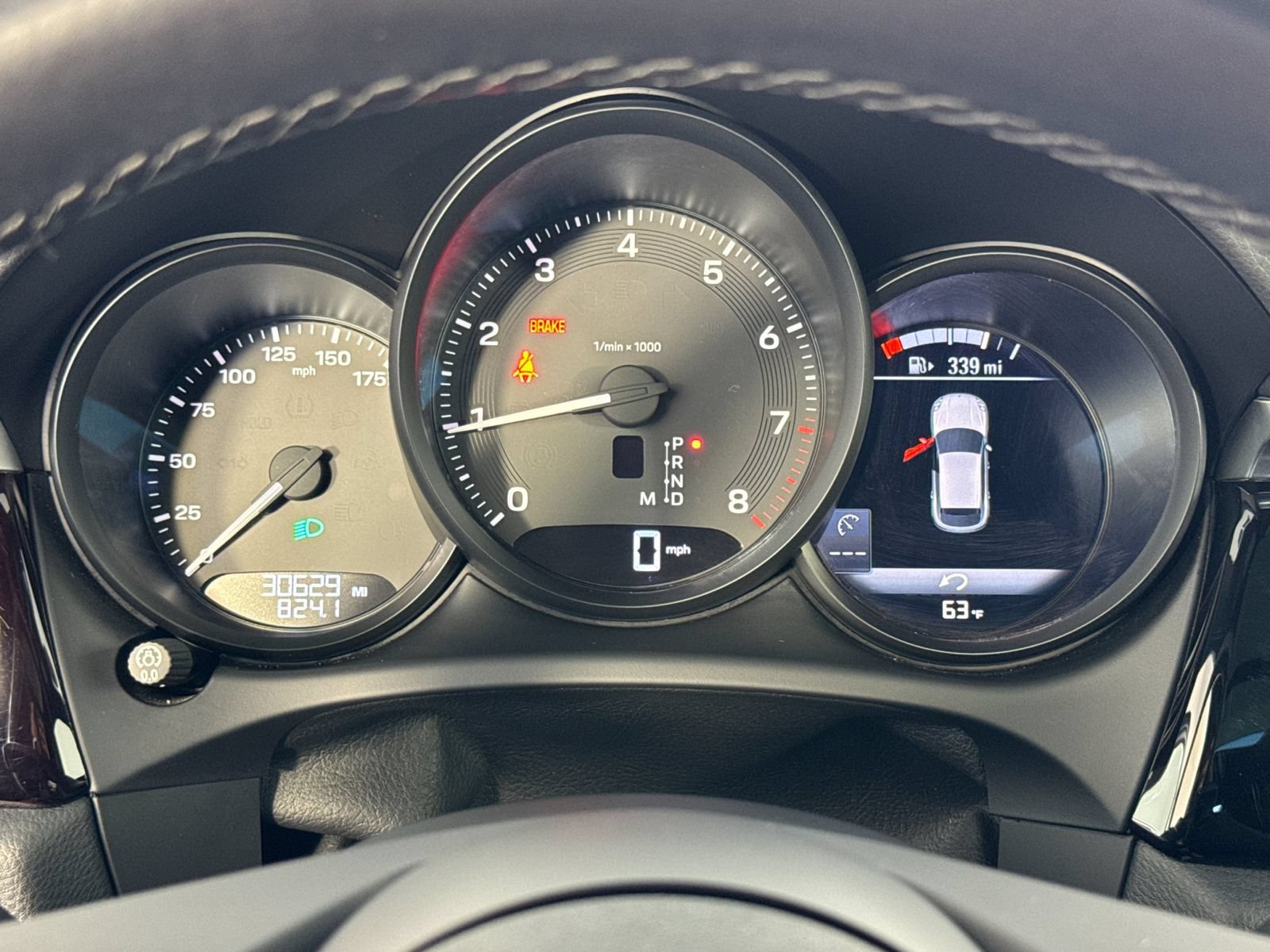 Certified 2022 Porsche Macan AWD/4WD image 30