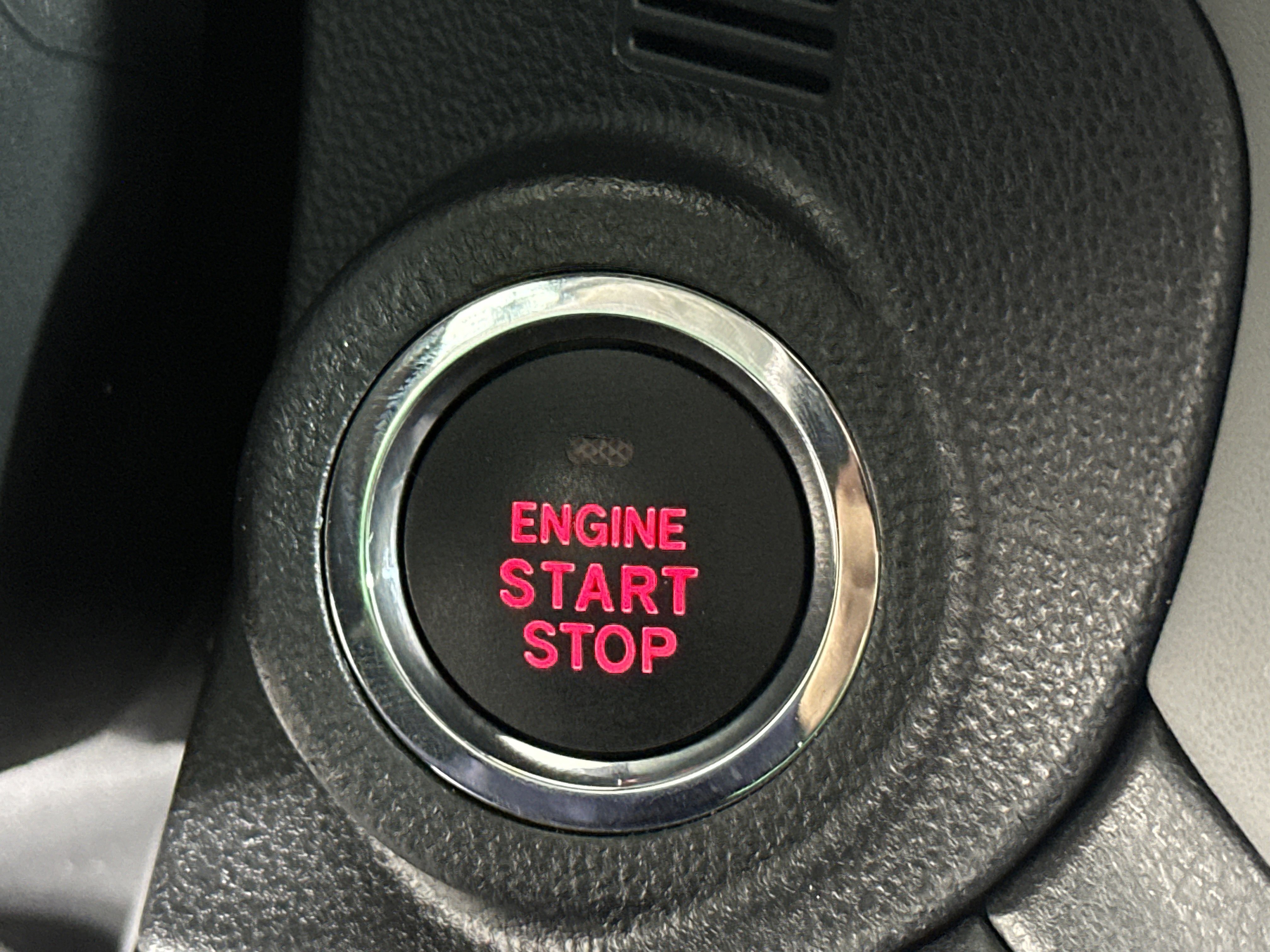 Used 2025 Subaru Outback Premium w/ Popular Package #1A image 26