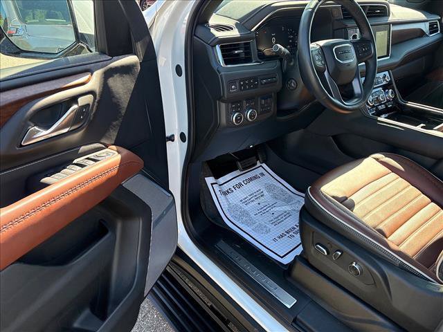 Certified 2024 GMC Yukon Denali Ultimate AWD/4WD image 12