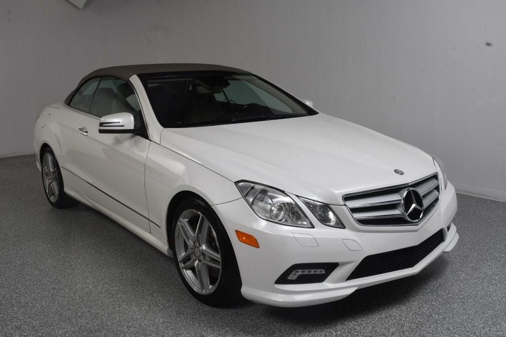 Used 2011 Mercedes-Benz E 550 Cabriolet image 21
