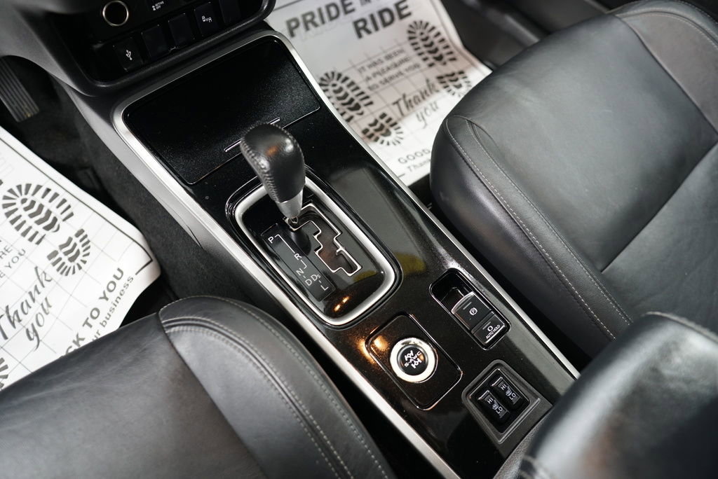 Used 2019 Mitsubishi Outlander SEL AWD/4WD image 33