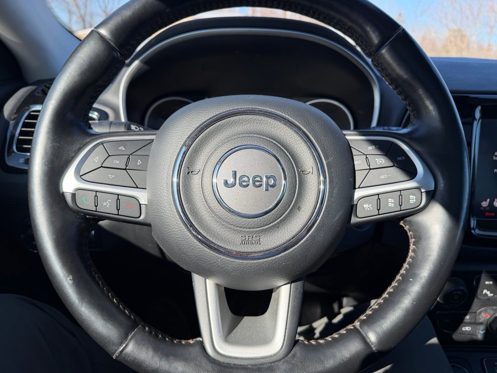 Used 2021 Jeep Compass Limited w/ Sun and Sound Group image 10