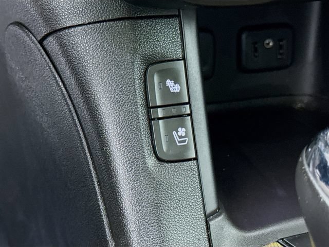 Used 2017 GMC Acadia Denali FWD image 21