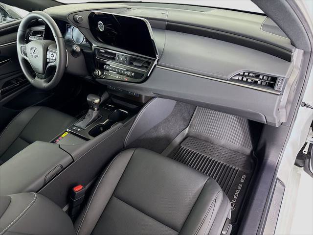 Certified 2025 Lexus ES 300h w/ Premium Package FWD image 17