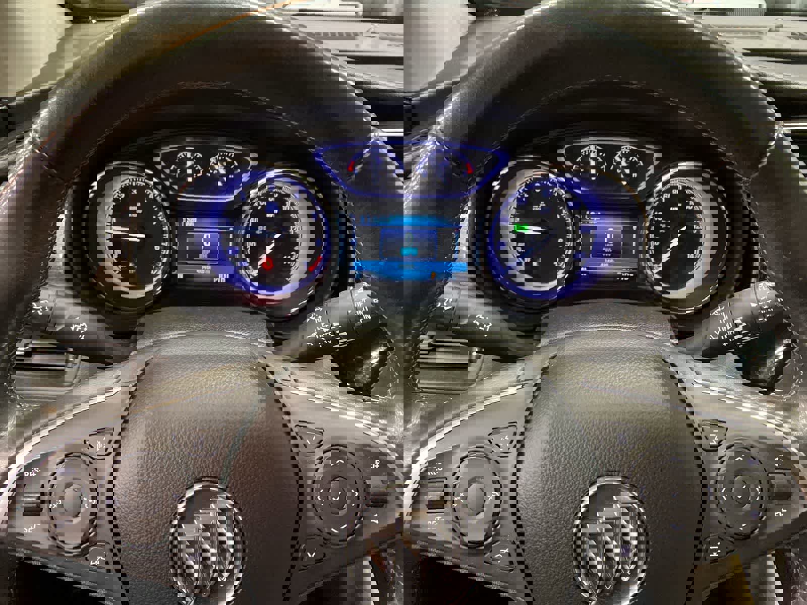 Used 2020 Buick Envision Preferred image 19